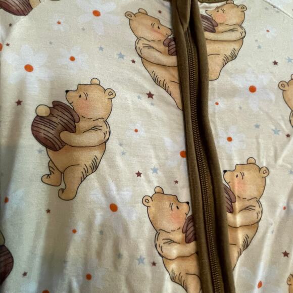BAMBOO Pooh Bear One-Piece Zippy Size 3-6 Months - Picture 2 of 5